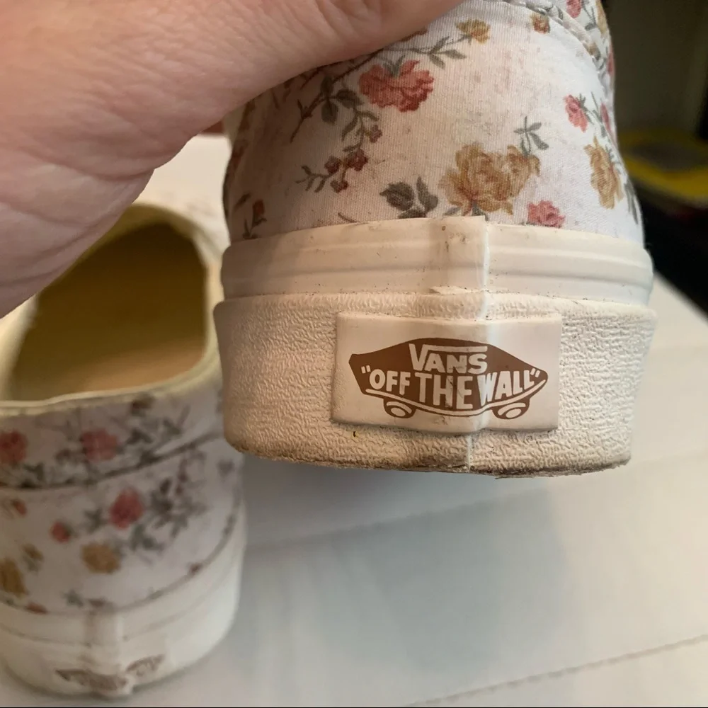 ✨️Vintage Slip On Floral Vans! The Original Skate Shoe! Size 8 - Picture 7 of 8